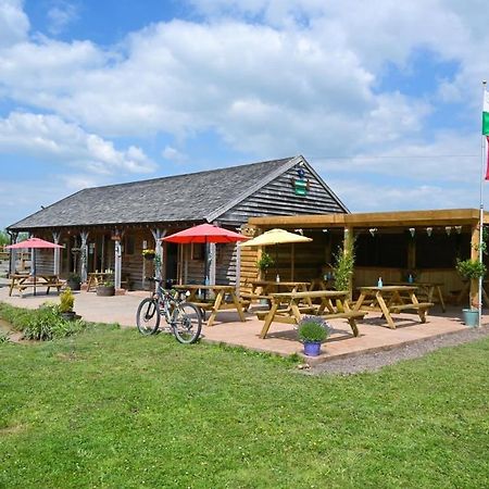 1-Bed Pod Cabin In Beautiful Surroundings Wrexham Buitenkant foto