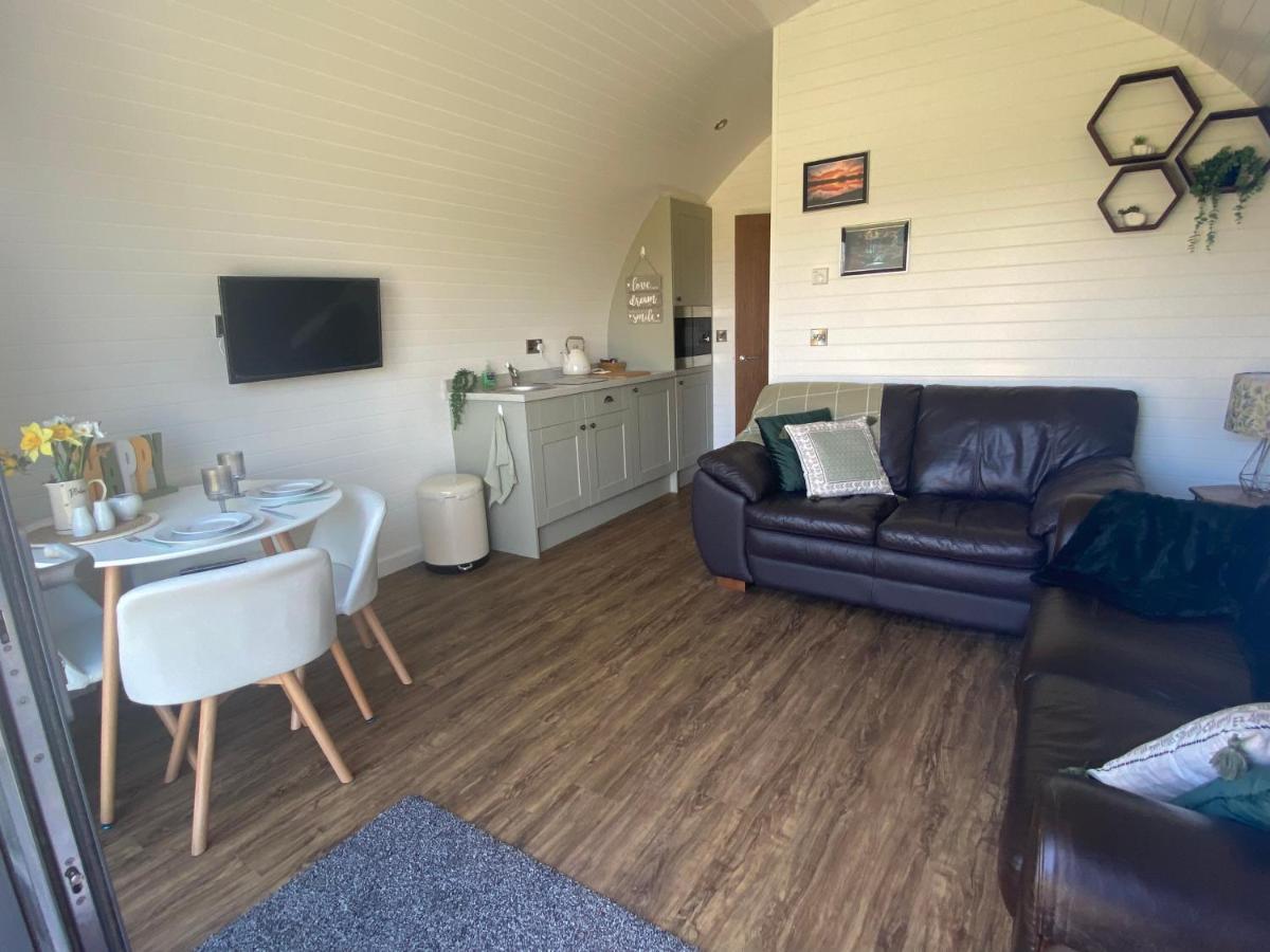 1-Bed Pod Cabin In Beautiful Surroundings Wrexham Buitenkant foto